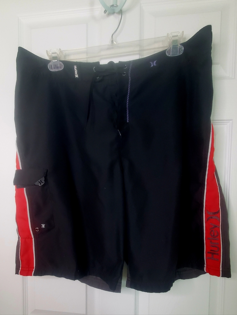 Hurley Black Front Gray Back Boardshorts with Red Side Stripes Size 38